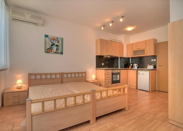 Διαμέρισμα Oasis Pmg